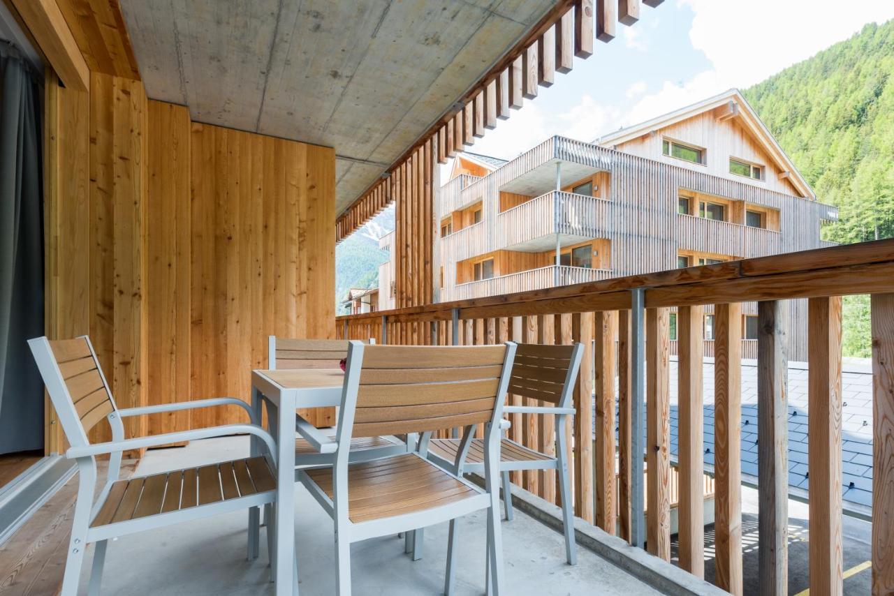 Montela Apartments - Haus D Saas-Grund Luaran gambar